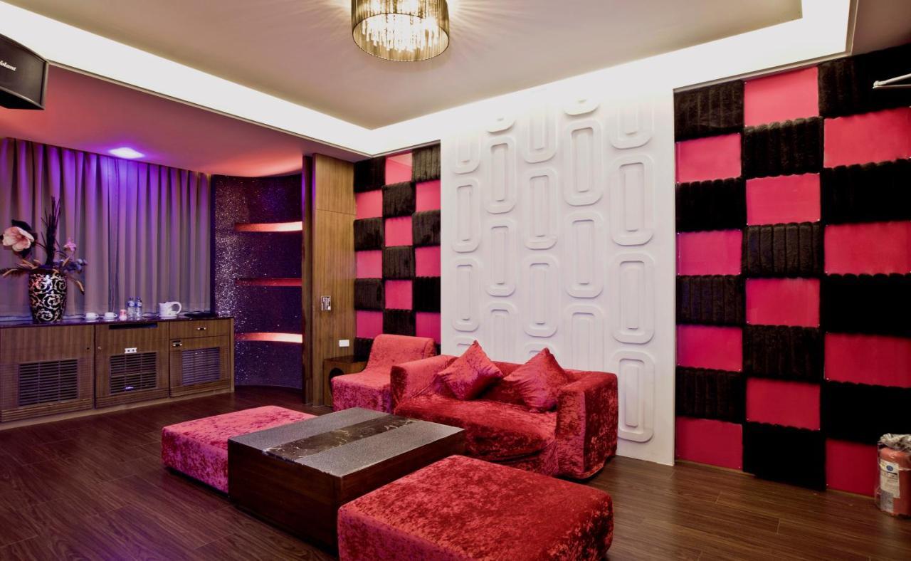 Gold Sand Motel Shulin Esterno foto